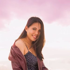 Meet your Posher, Cenna